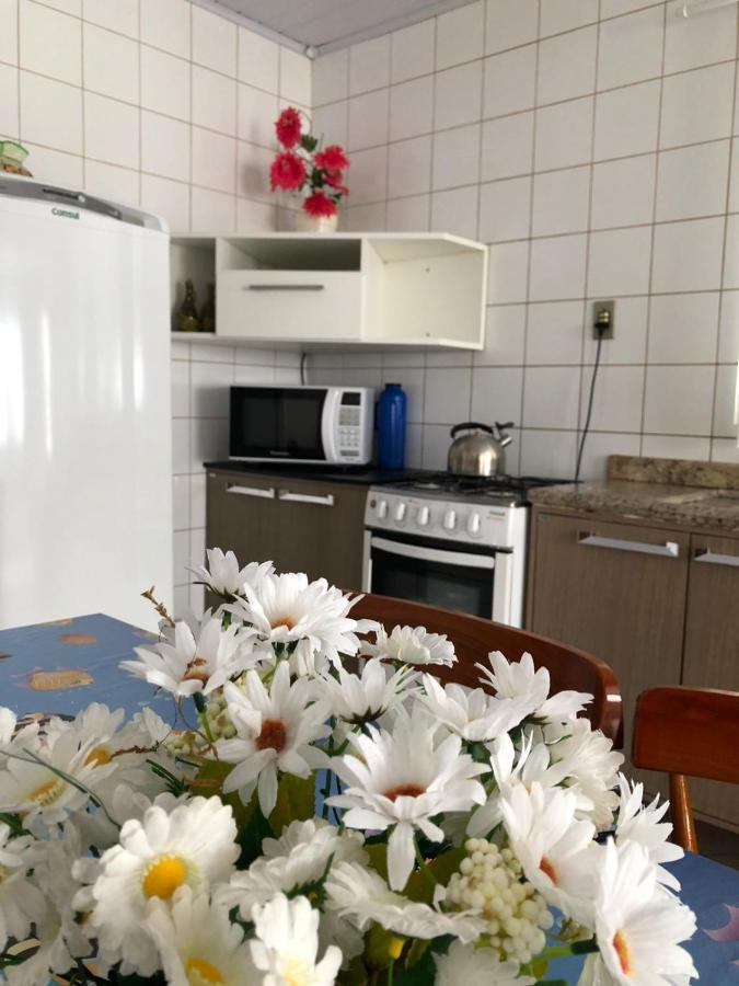 Casa Praia Em บอมบินญัส ภายนอก รูปภาพ