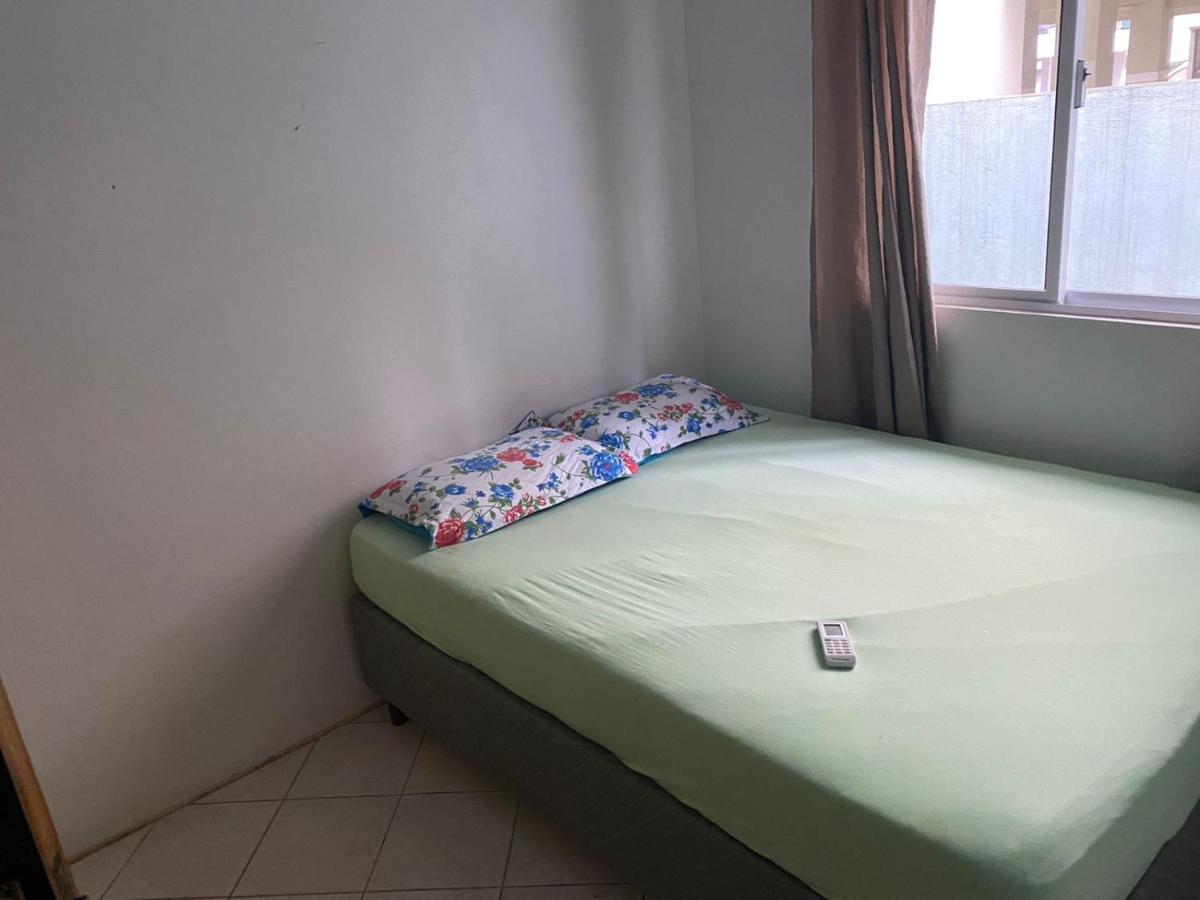 Casa Praia Em บอมบินญัส ภายนอก รูปภาพ